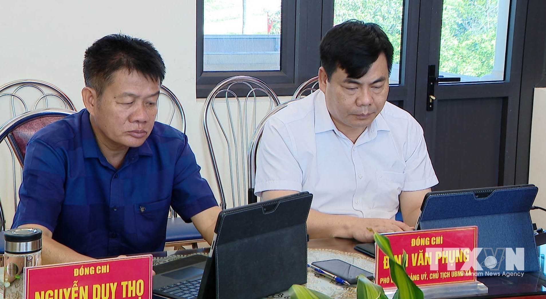 Đảng bộ xã Gia Trấn đẩy mạnh công tác chuẩn hóa, số hóa dữ liệu đảng viên. (Ảnh: Hải Yến/TTXVN)